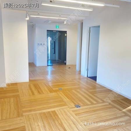 貸室内(7-8階)