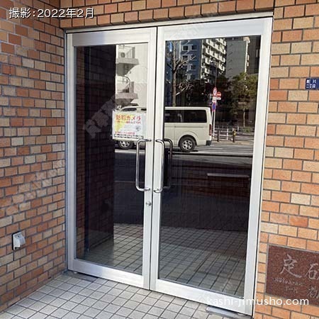 ビル入口