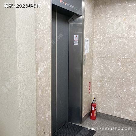 エレベーター