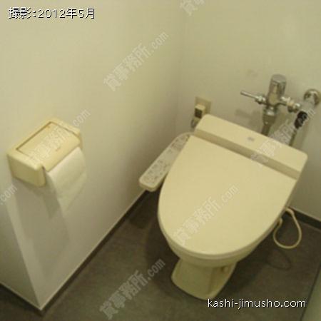  洗浄付きトイレ