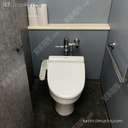 男性トイレ