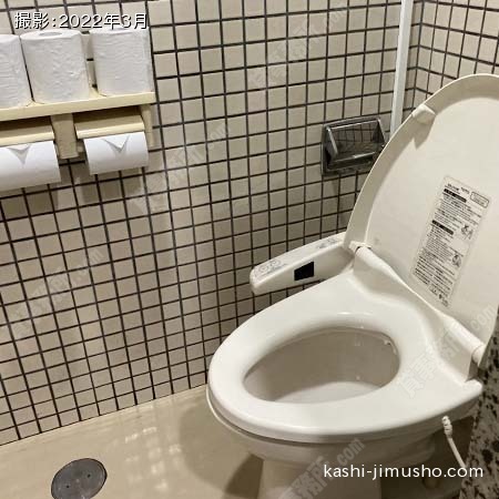 男性トイレ