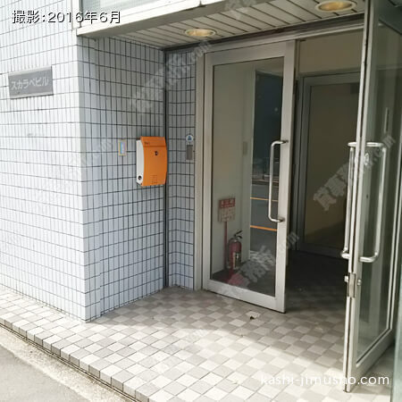 ビル入口