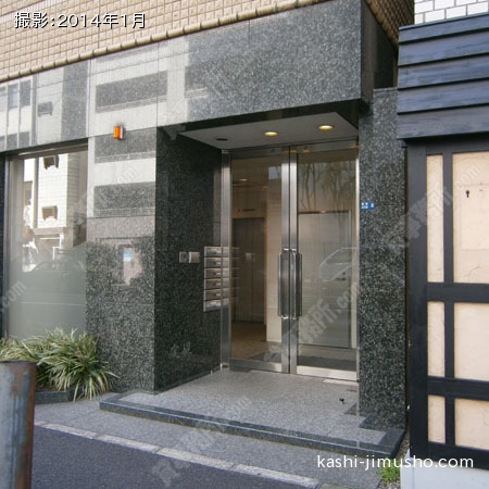  入口