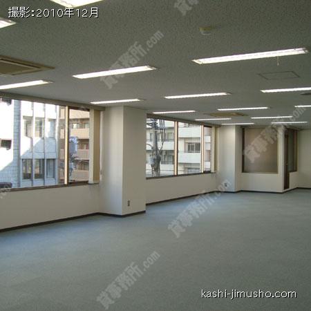 貸室