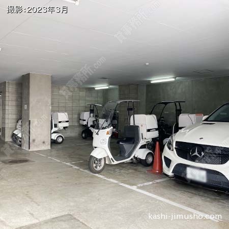 バイク置き場