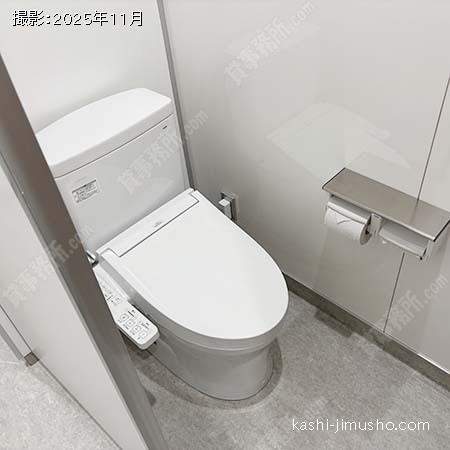 女性トイレ 女性トイレ