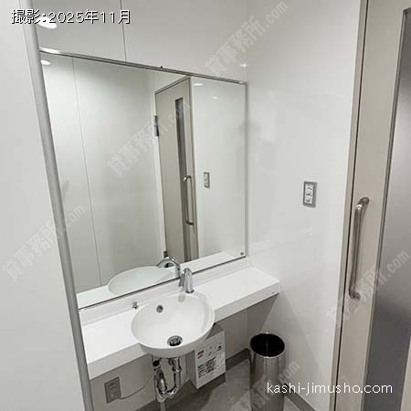 女性トイレ 女性トイレ