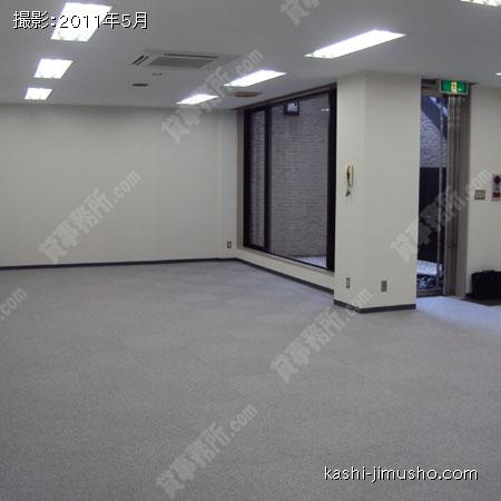  室内