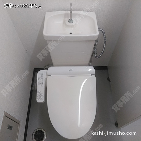 トイレ(B1階）