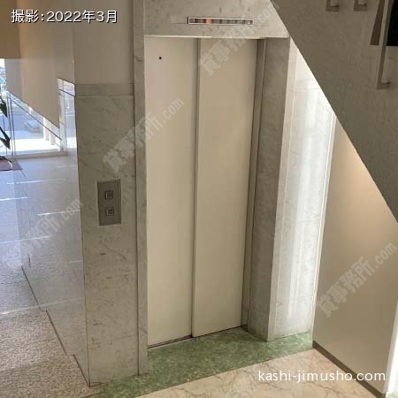 エレベーター