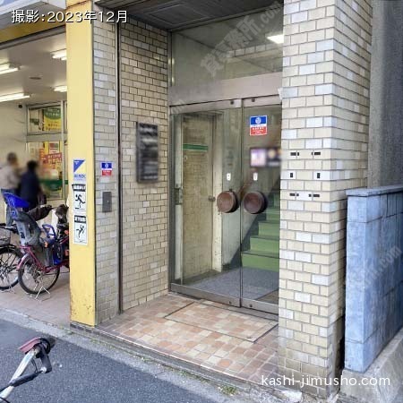 ビル入口