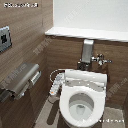 男性トイレ