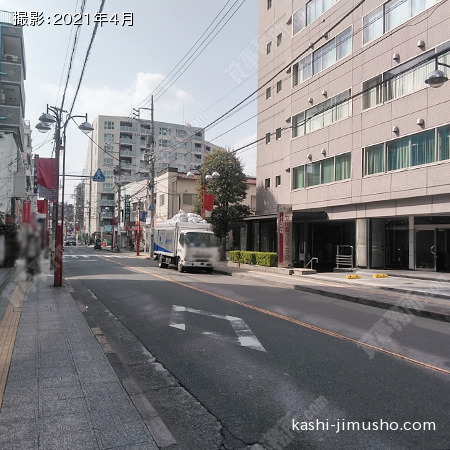 前面道路(昭和記念公園通り）