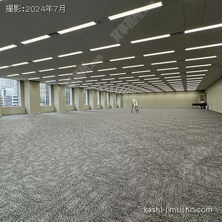 貸室内(19階141.25坪)
