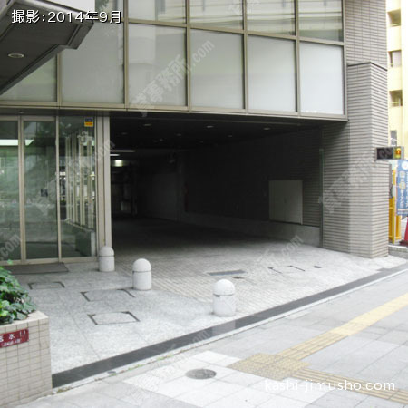 ビル入口