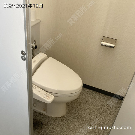 男性トイレ