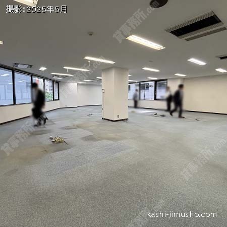 貸室内(2階201号室・原状回復前)