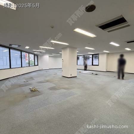 貸室内(2階201号室・原状回復前)