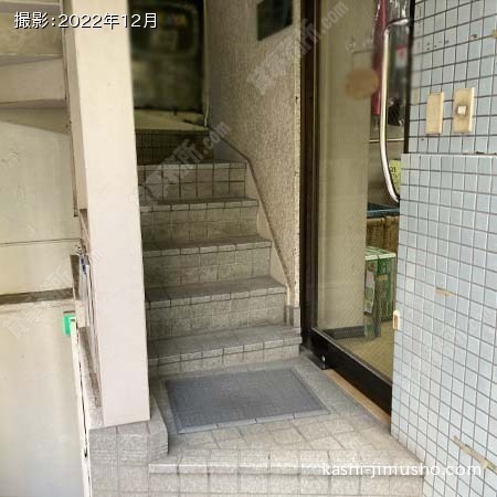 共用階段