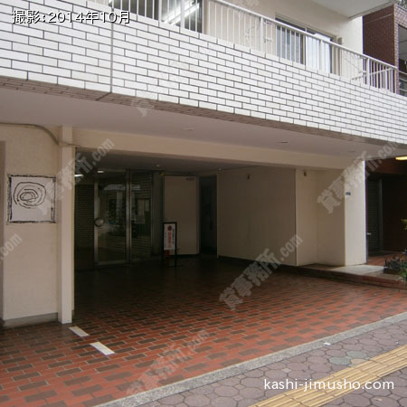 建物入口