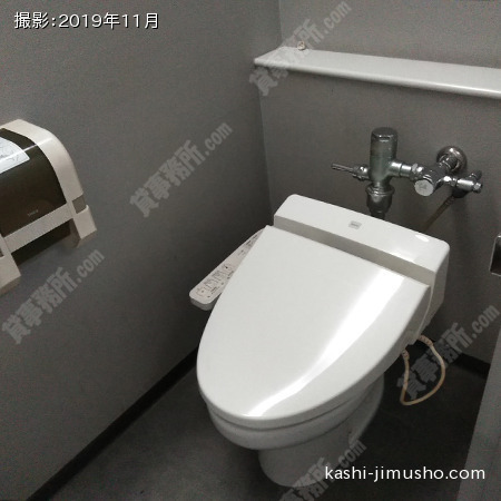 男性トイレ
