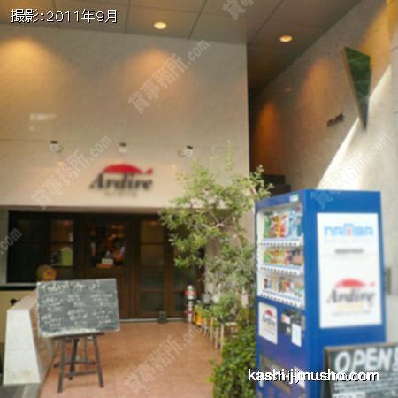  ビル入口