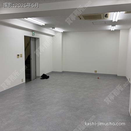 貸室内(B1階)
