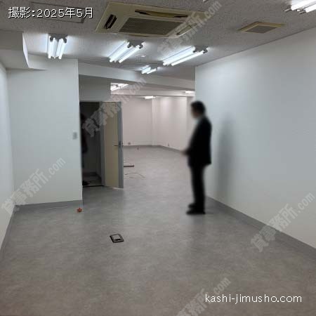 貸室内(B1階)
