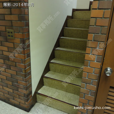 共用階段