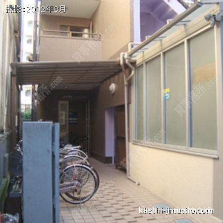  建物入口