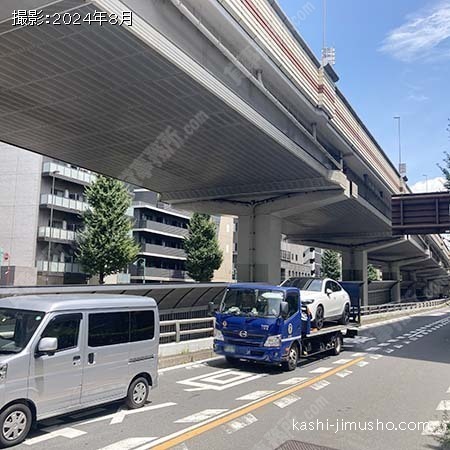 前面道路(甲州街道)