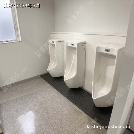 男性トイレ 男性トイレ