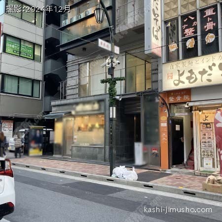 ビル前面