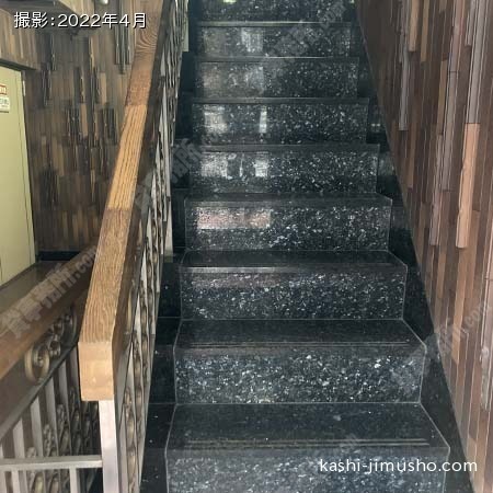 共用階段 共用階段