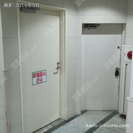 エントランスホール