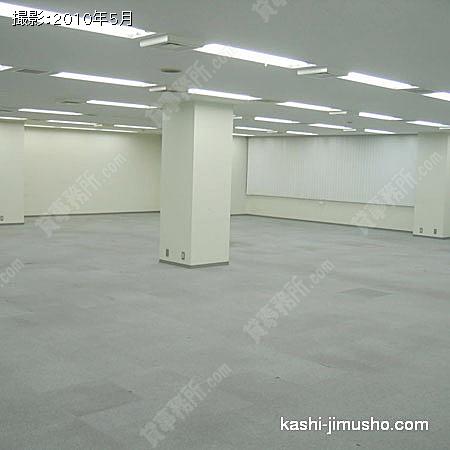 貸室内