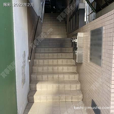 共用階段