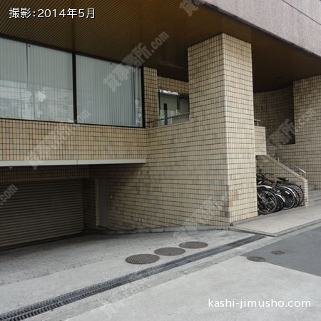 入口周辺