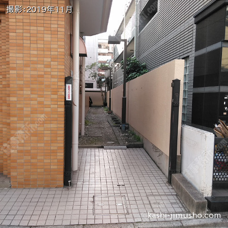 駐輪場入口