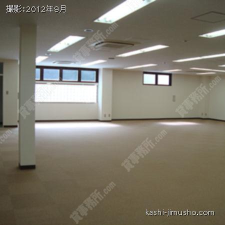貸室内 