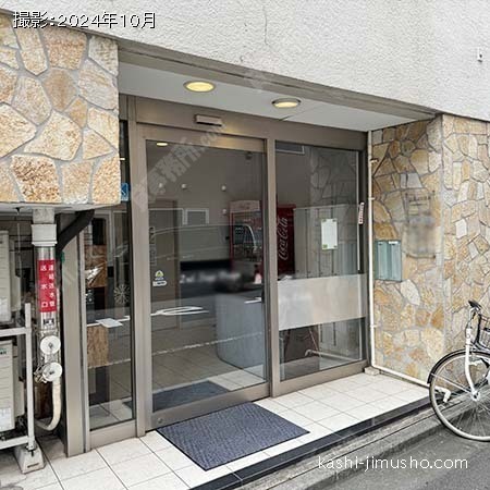 ビル入口