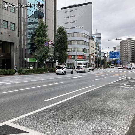 前面道路(江戸通り)