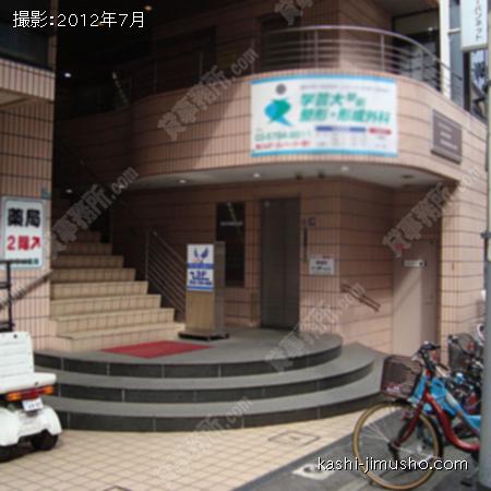  ビル入口