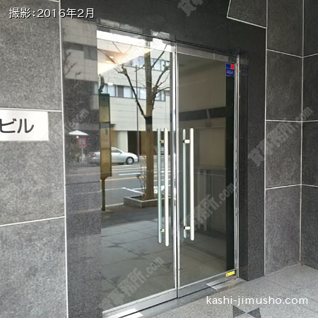 ビル入口