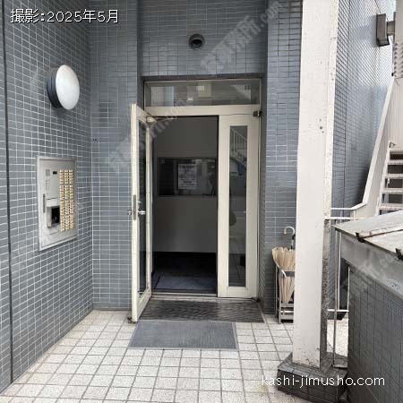 通用口
