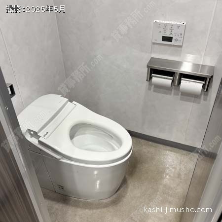 男性トイレ