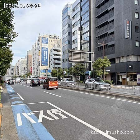 前面道路(江戸通り) 前面道路(江戸通り)