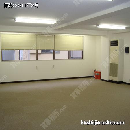 貸室内