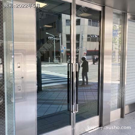 ビル入口
